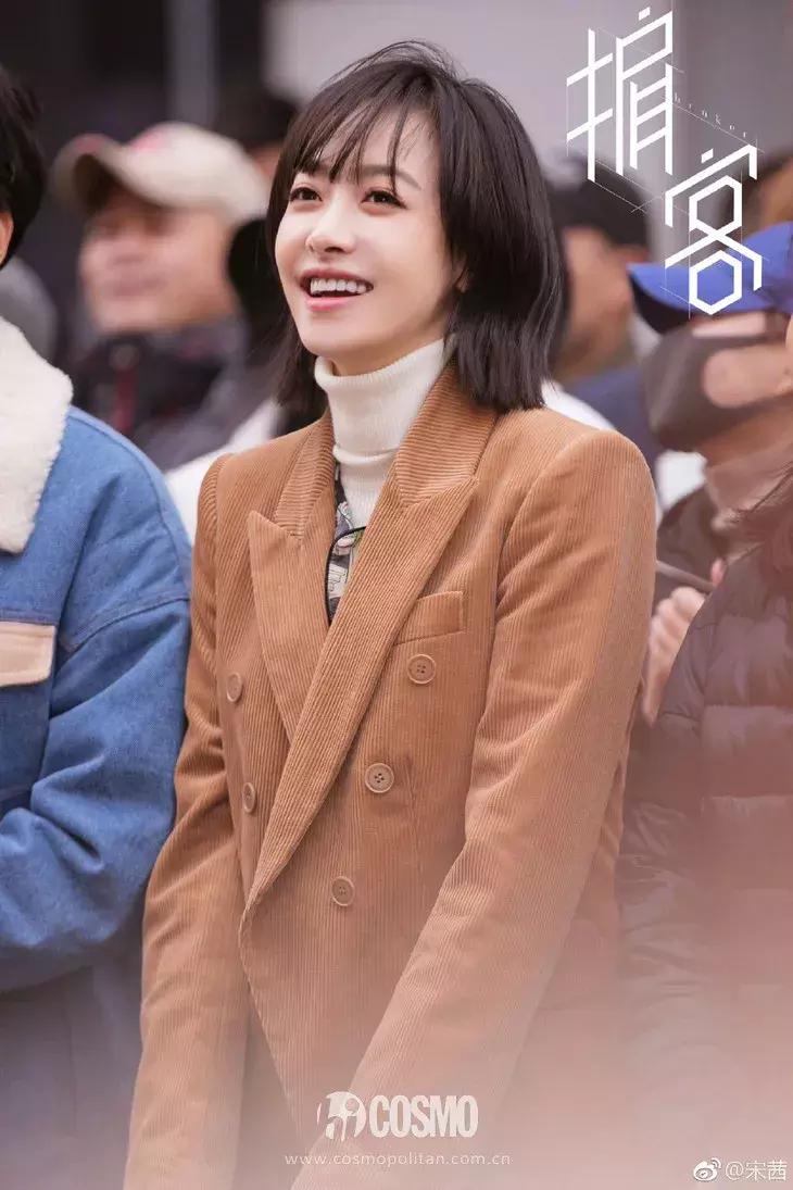 安妮半披发型,安妮新款短发发型