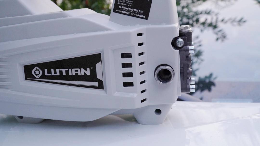 洗车机洗车省钱,四百不到的洗车机