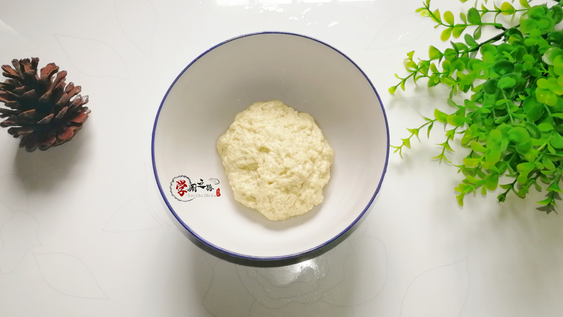 凉皮裂开不起大泡怎么回事,凉皮发硬断裂