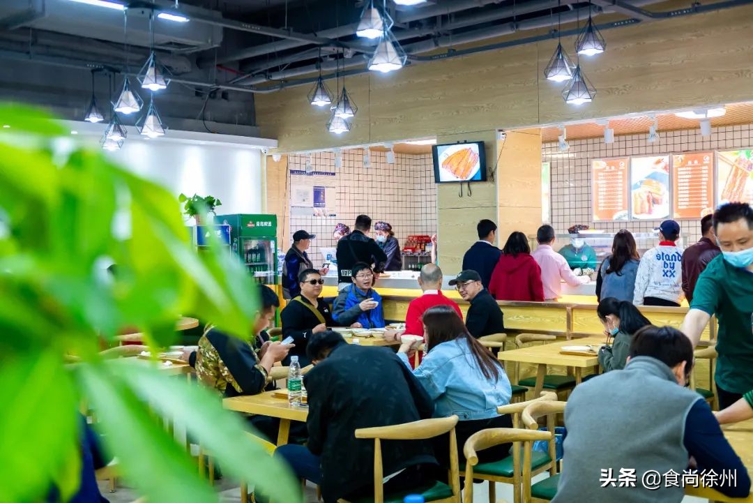 徐州从业28年名厨掌勺！将路边摊“把子肉”做出大排场！