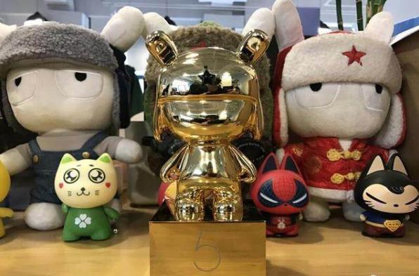 小米员工150万年薪算什么待遇,小米老板雷军年薪