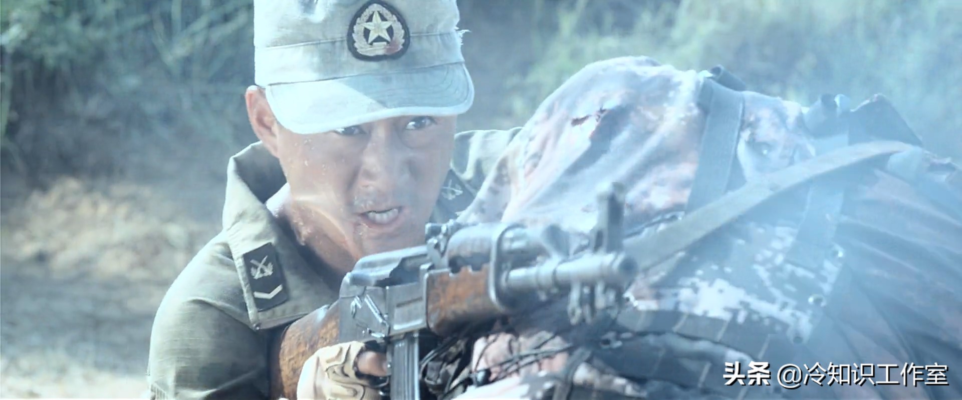 战狼二解说介绍枪械,战狼2枪械训练视频