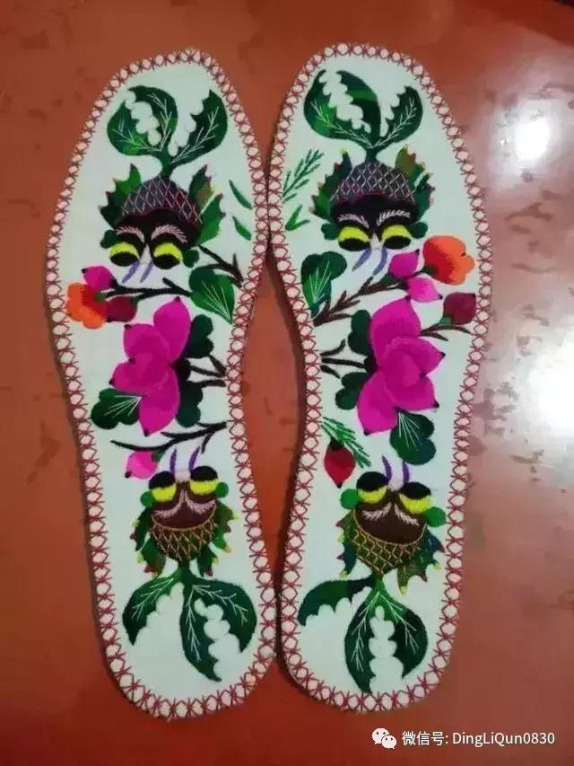 鞋垫上的刺绣艺术欣赏,鞋垫刺绣怎么刺绣熊猫嘴巴