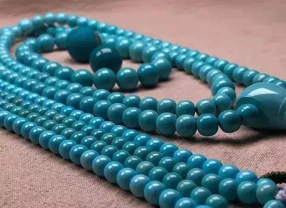 猪年合适带什么珠宝,狗年今年佩戴什么手串