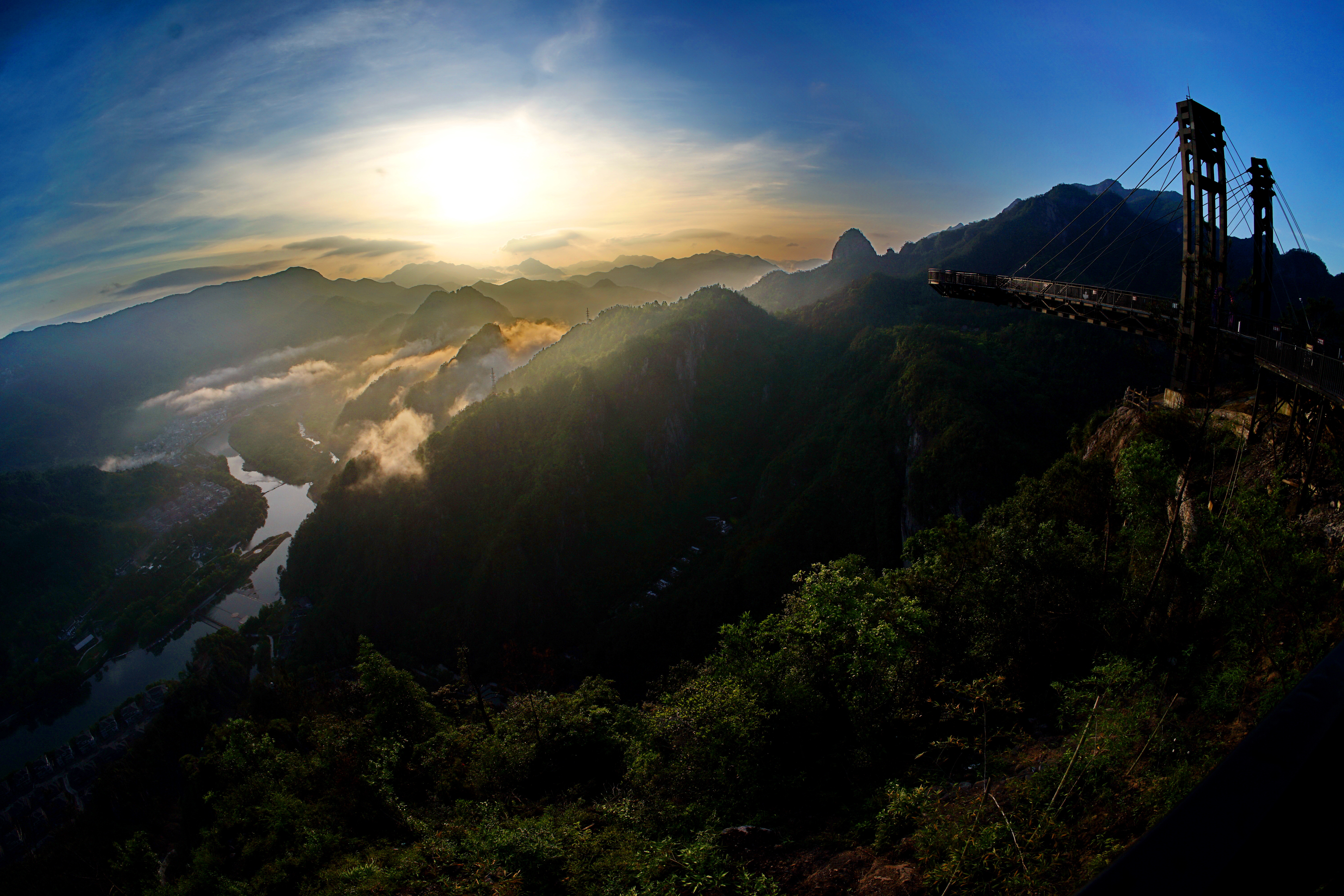 在温州日出最佳观景台，坐看楠溪江美轮美奂的视觉盛宴