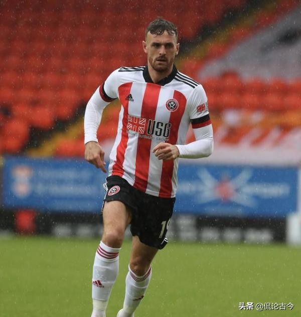 新赛季英超球衣颜值,新赛季复古球衣