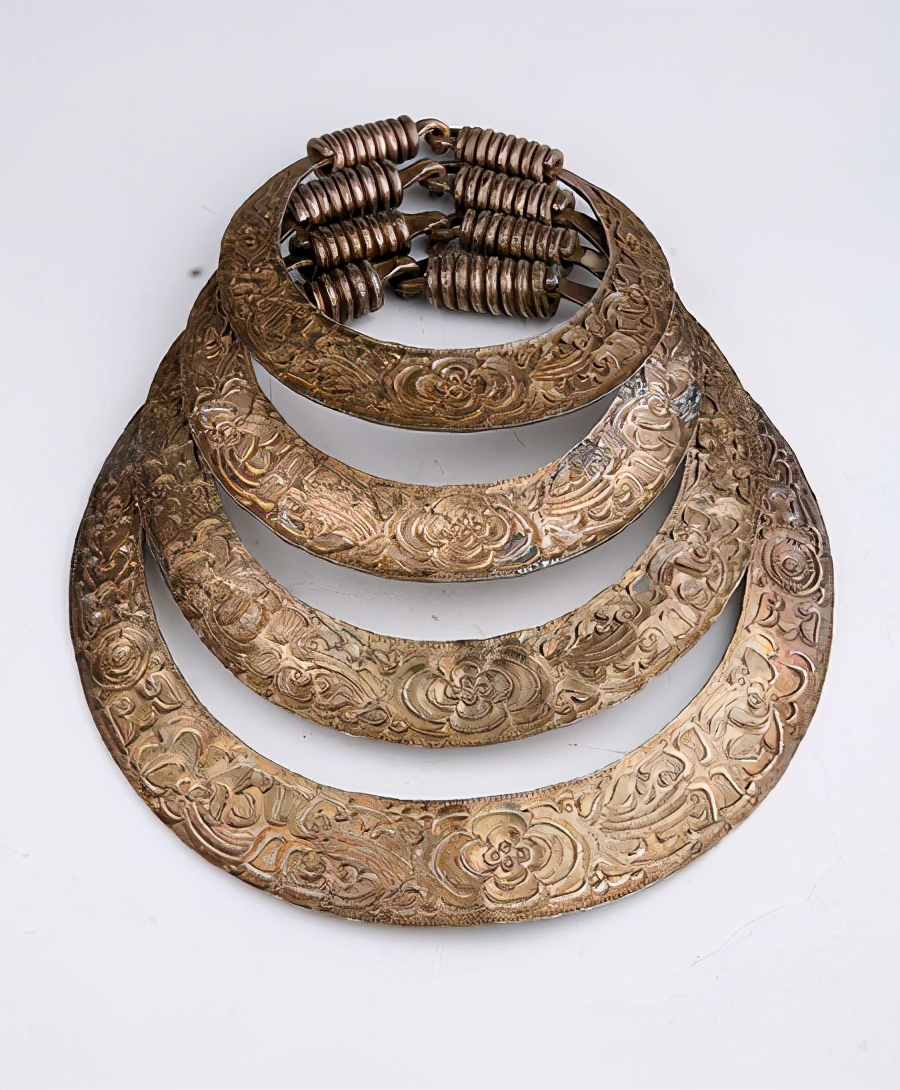 传统工艺手工制作银饰蒙古,传承古法手工银饰