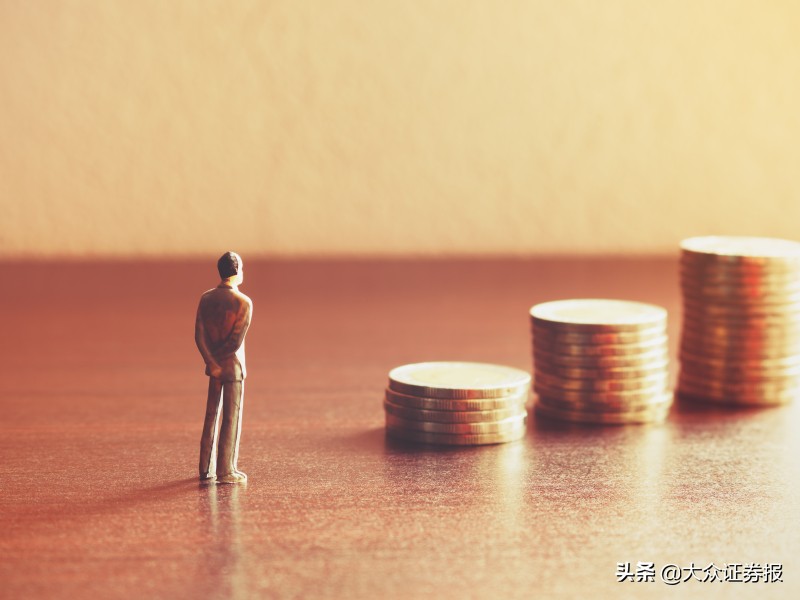 沪市成交额午后突破千亿元,a股成交创5年新高金融股批量涨停