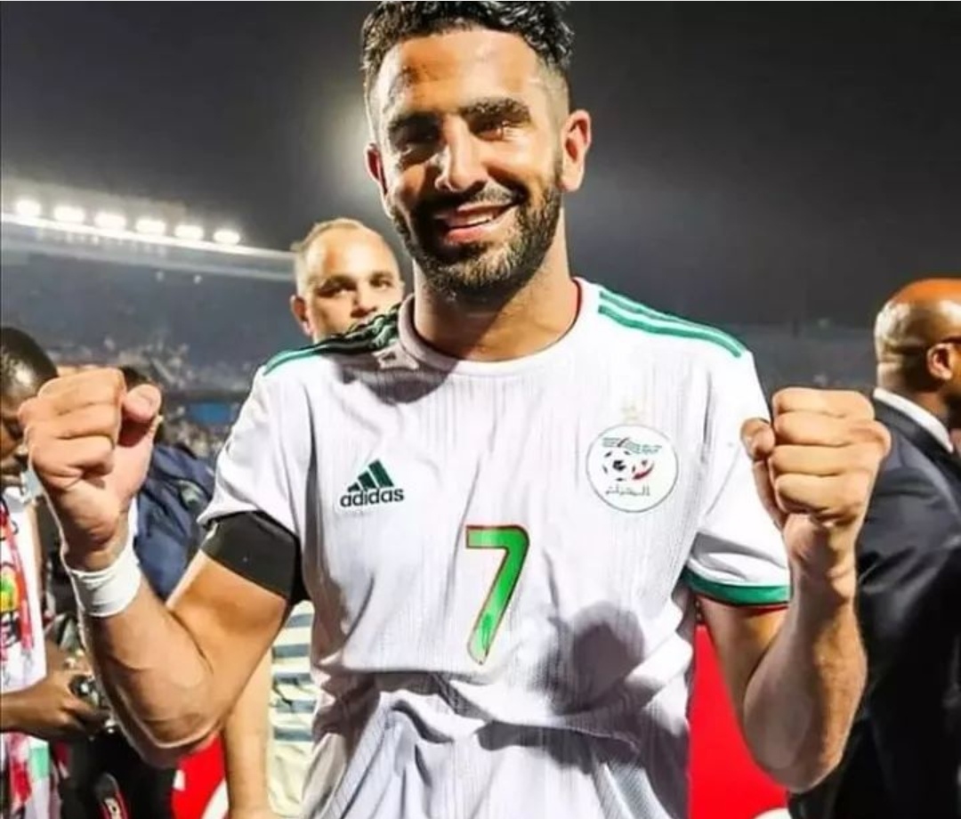 世预赛足球进球集锦,世预赛足球万人欢呼