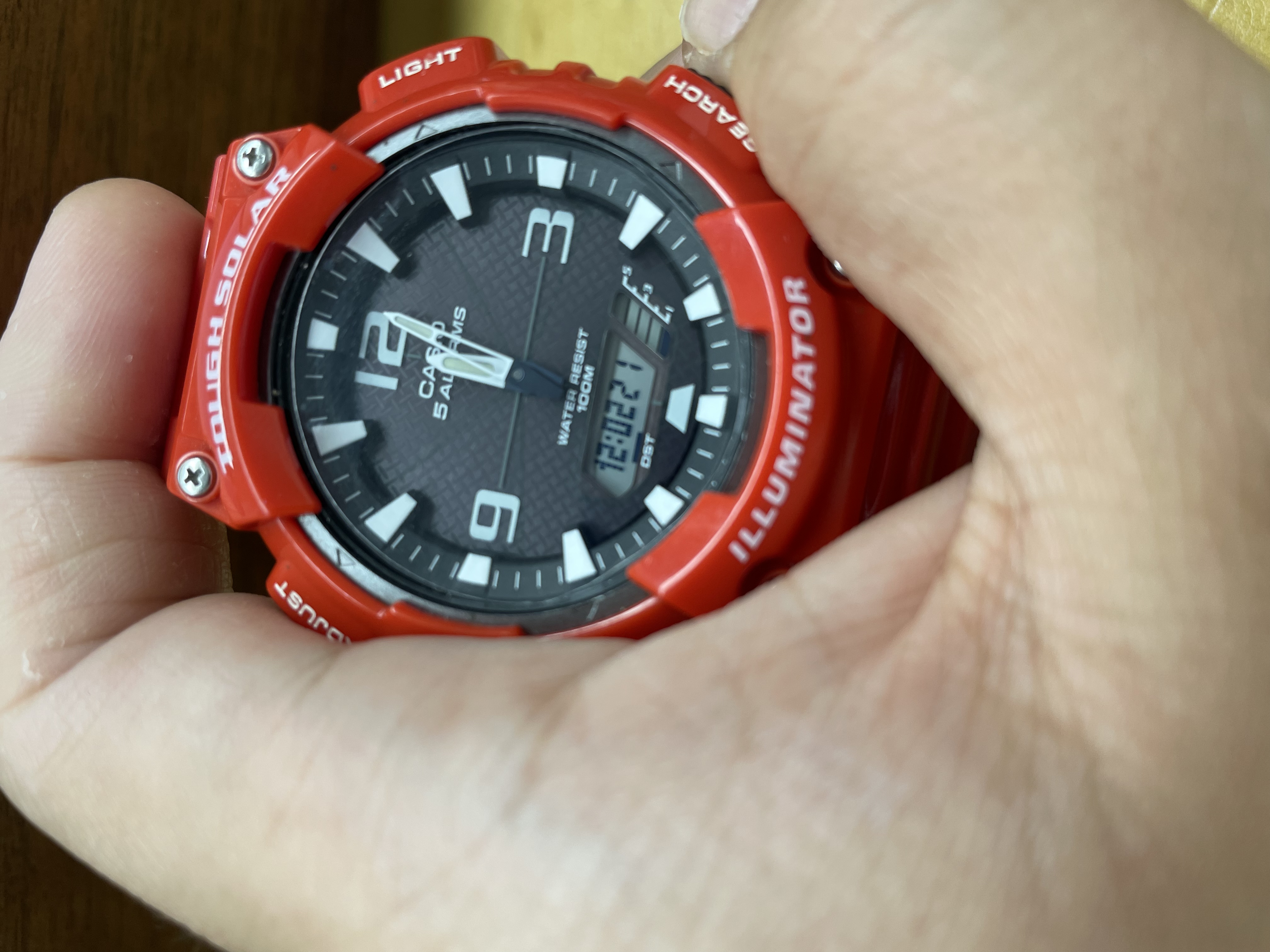 捡到一个卡西欧2100怎么办,捡了一个手表好不好