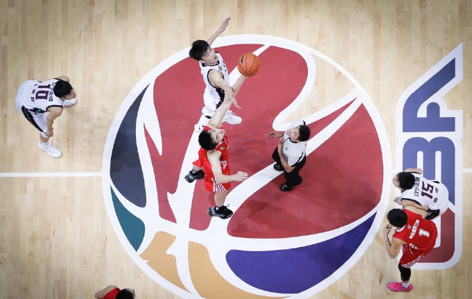 最新cba裁判员名单照片,cba联赛裁判员介绍闫军