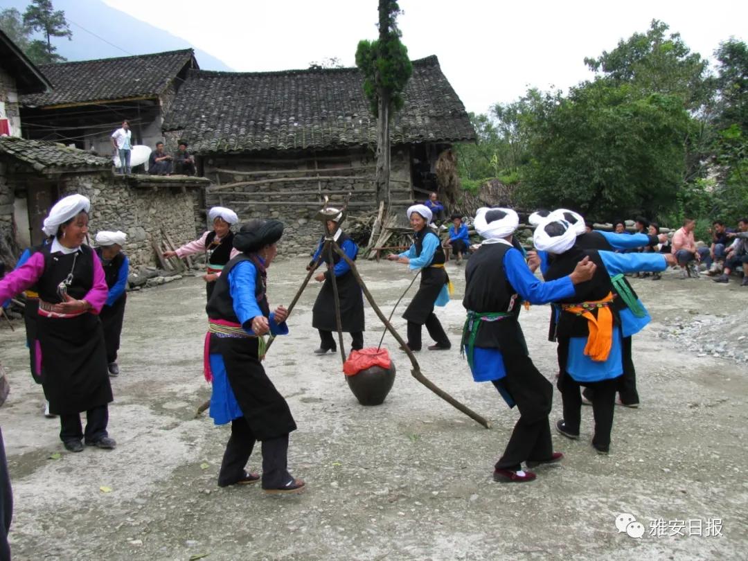 来雅安旅游,雅安二郎山休闲特色民宿