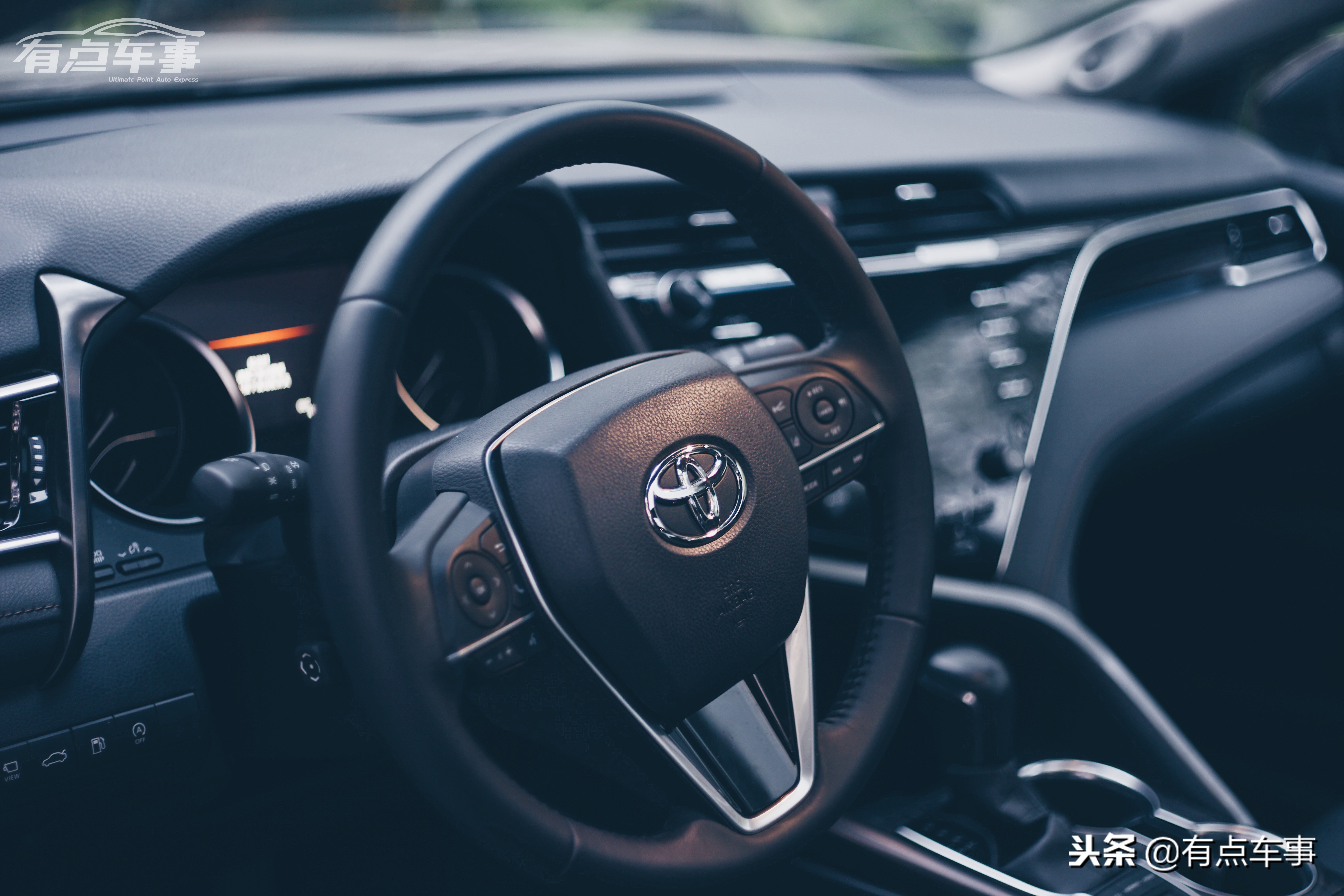 除了豪华之外还有什么舒服的享受,体验广汽丰田新一代凯美瑞