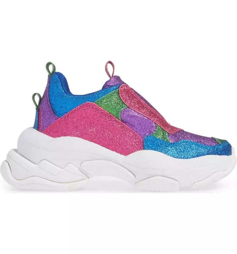 人生处处是陷阱一定要小心应对,人生处处是陷阱