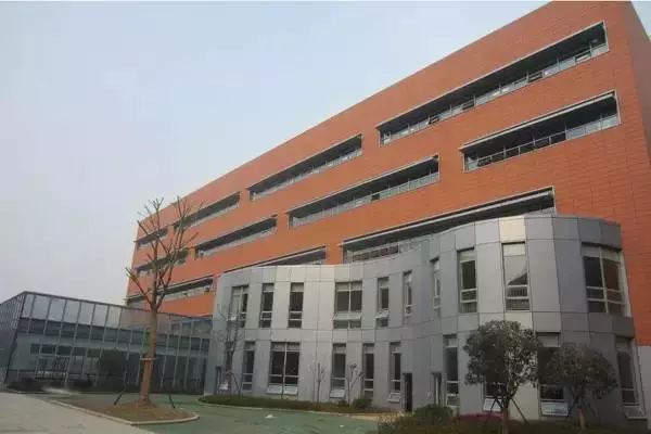 武汉最好10所高中,武汉前十名好学校