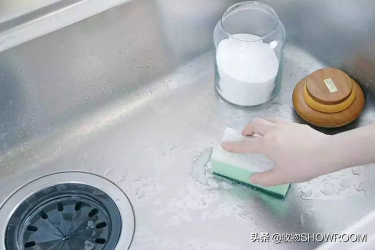 duck不必买什么洗涤剂！说实话，我家80%的污渍用小苏打就解决了