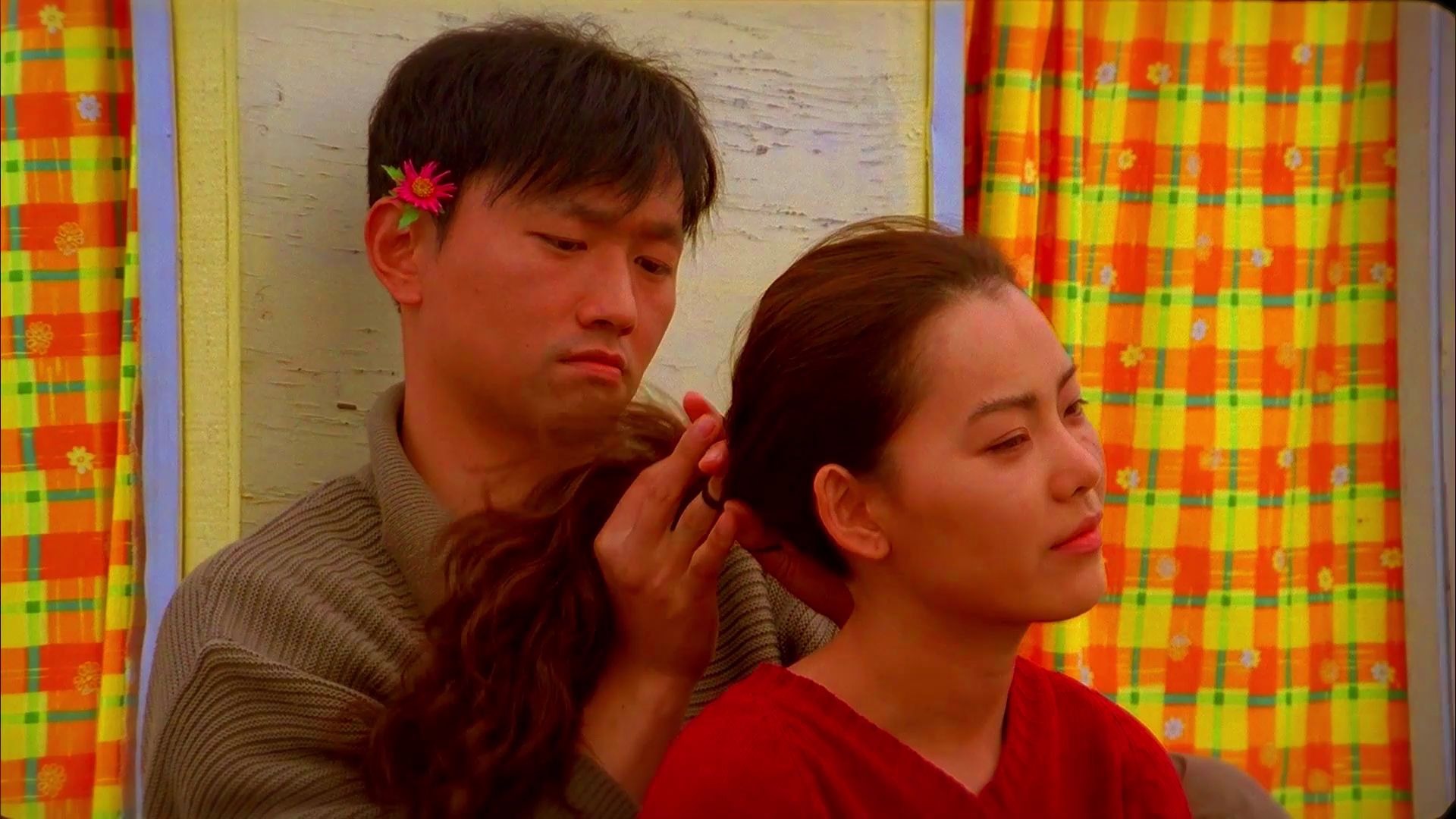 *虐性**、*力暴**、畸恋毁三观他都占了，要怎么评价这个“变态”导演？