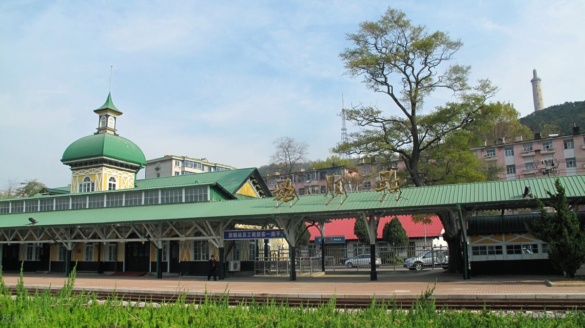 这座海滨小城的特点是什么,适合养老的海滨小镇