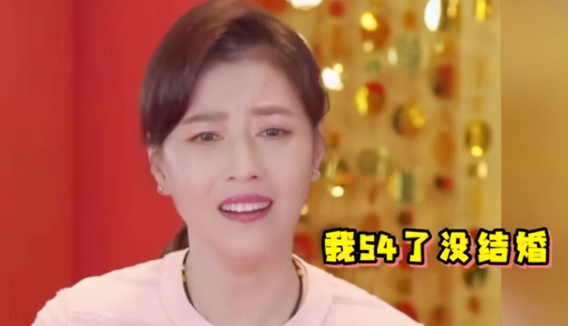 周海媚直播间怼催婚，为什么有些人总喜欢对别人的人生指手画脚？