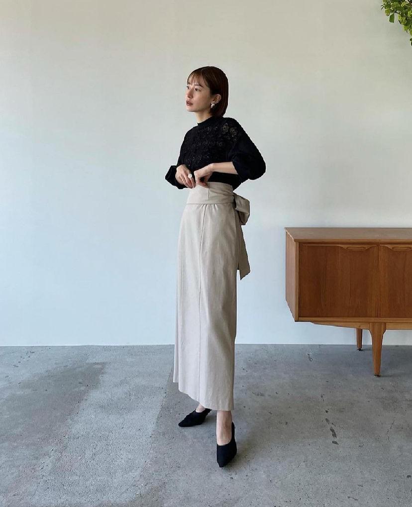 喜欢宽松衣服怎么办,怎么把宽松版的衣服穿有型