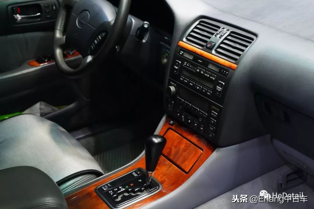 大咖登场，文铎老师的凌志LS400！