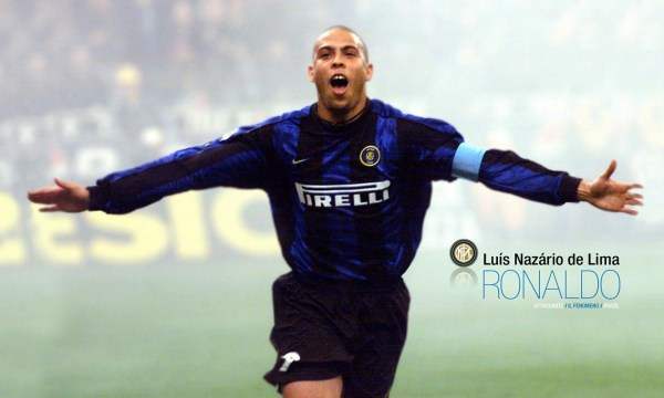 罗纳尔多疯狂,外星人罗纳尔多的来历