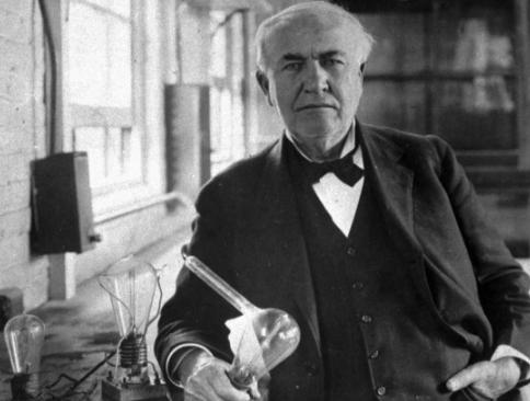 谁在扯谎？员工斯特拉嫌爱迪生太笨，揭露发明大王名不副实