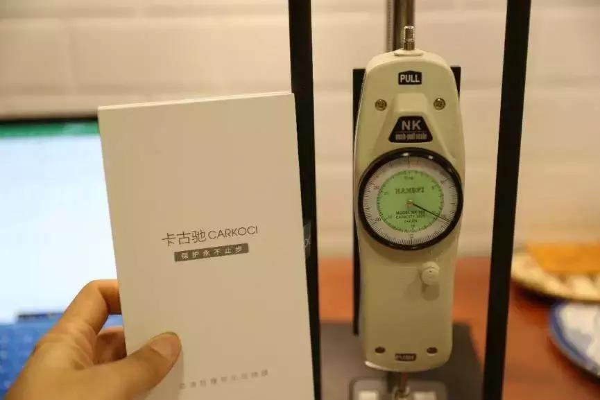 iphone最好贴什么样的钢化膜,iphone13钢化玻璃膜