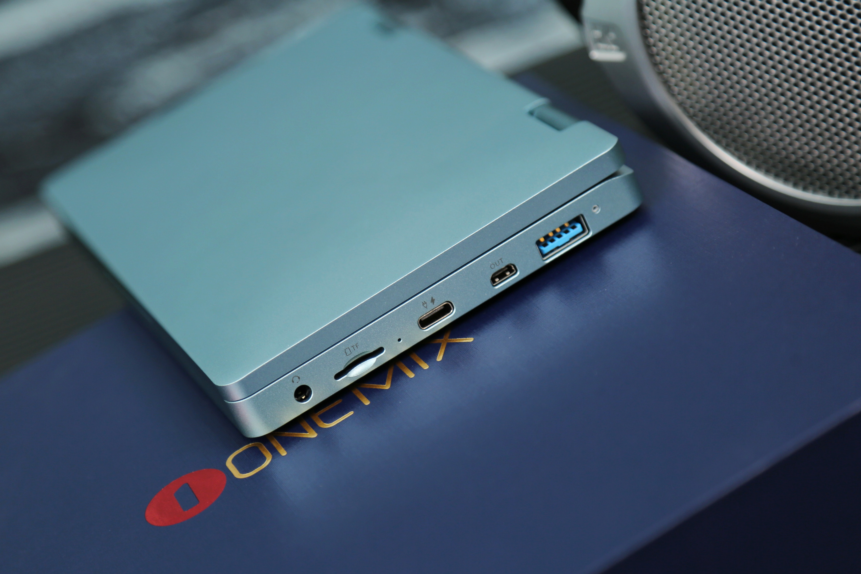 能装进口袋里的办公笔记本什么体验：壹号本ONEMIX1S+评测