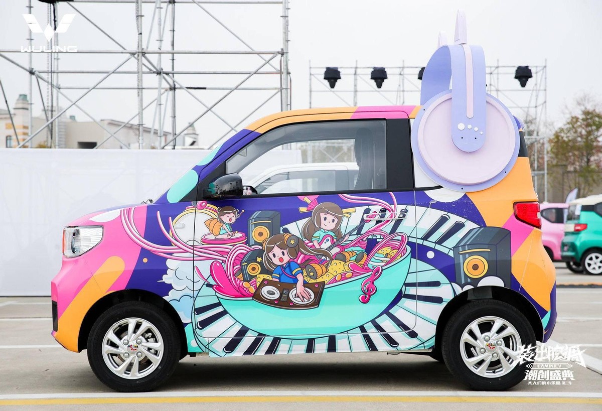 五菱马卡龙全包,五菱马卡龙臻享款落地价格