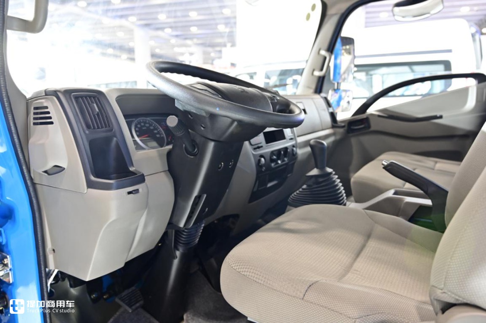 五十铃江铃凯运宽体,江铃凯运和五十铃轻卡区别