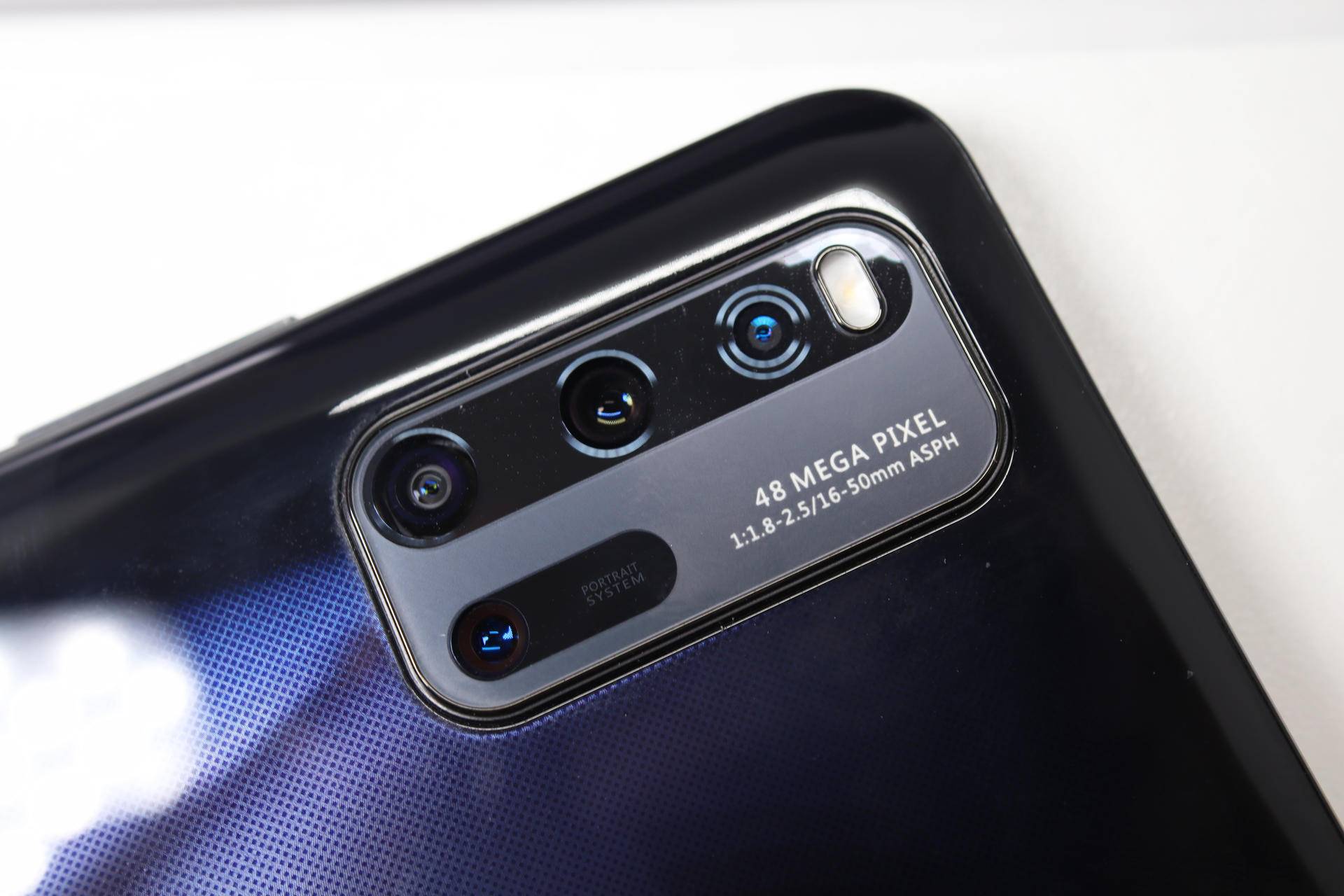 iqoo3除了游戏还有什么优点,iqoo3打游戏性能怎么样