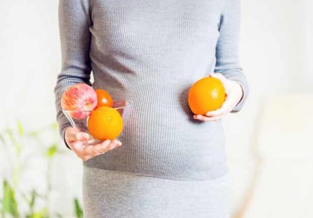 步入中年的你还是那么的美丽,我们不再年轻但也要活得漂亮