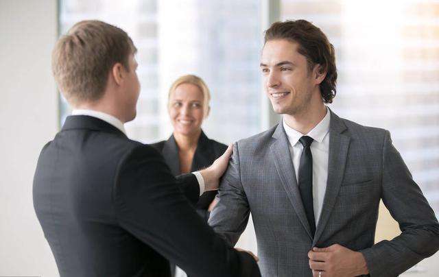 资深hr评价同事,资深hr对人力资源工作的深刻理解