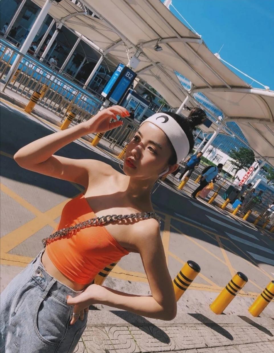 穿搭总结｜159cm的鞠婧祎如何穿出大长腿？小个子逆袭技巧来get