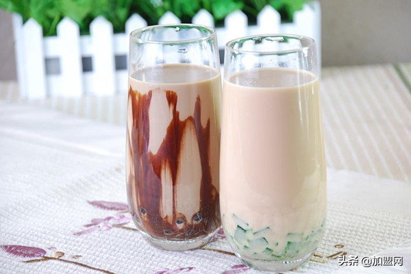 奶茶店自营,奶茶利润达到多少算挣钱