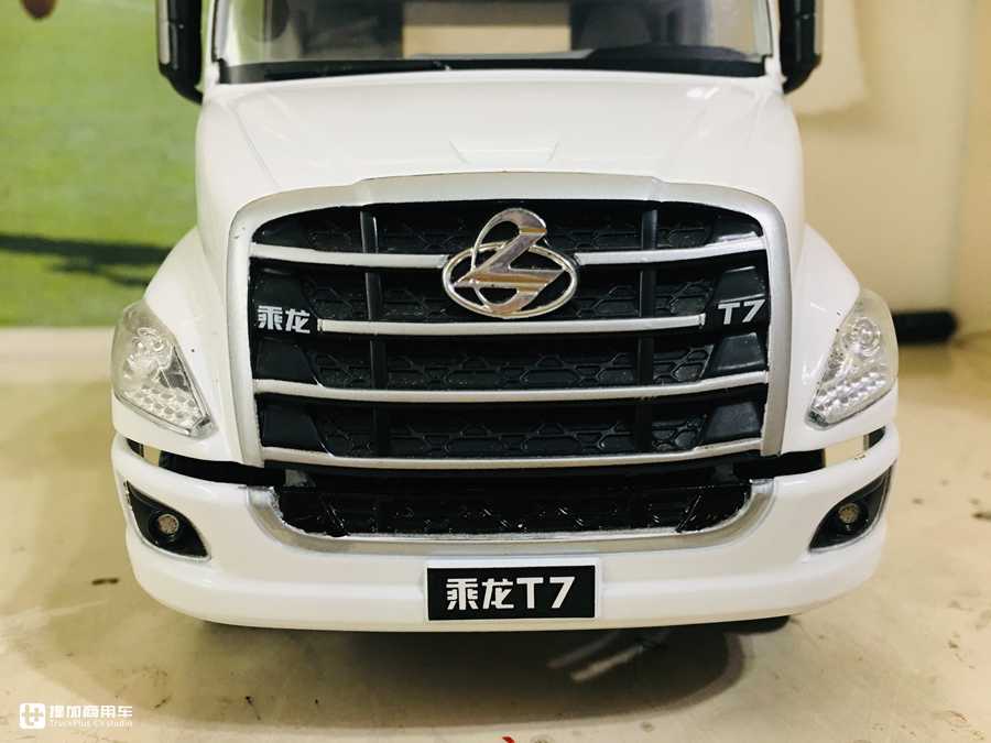 乘龙t7l600马力长头生活舱落地价,乘龙t7卡车最新款