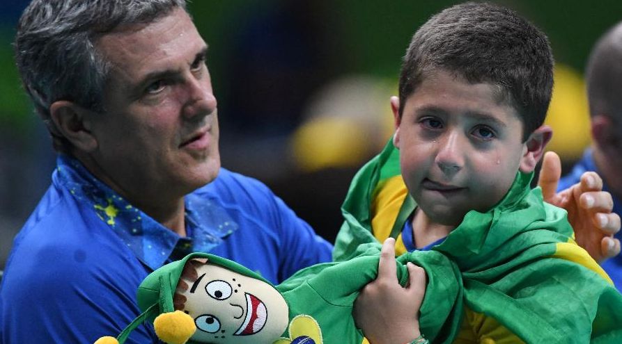 吉马良斯张常宁世界杯,女排巴西大逆转郎平