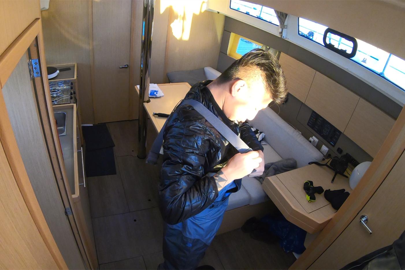 中国小伙的航海日记（三）：瑞典小岛采购，雷暴前最后的宁静