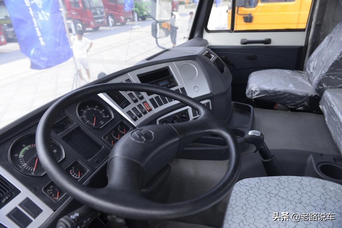 一代经典陕汽奥龙,新款陕汽奥龙