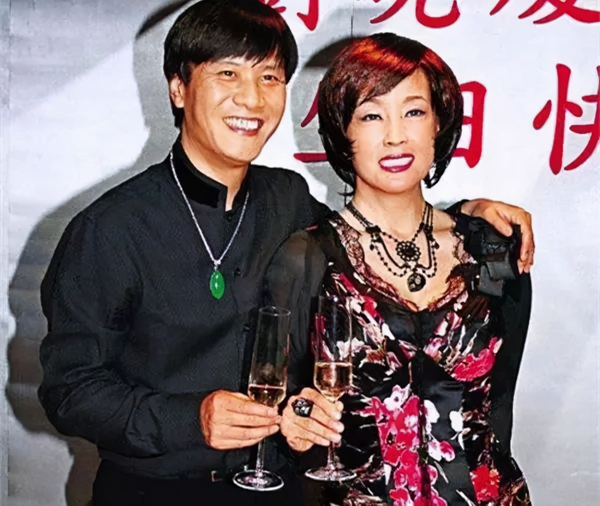 刘晓庆一岁到70岁的荧幕变化,从一个女明星到亿万富姐刘晓庆