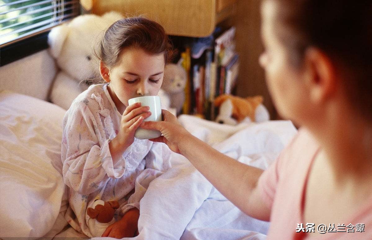 宝宝嗓子疼是什么症状,宝宝感冒嗓子疼怎么办