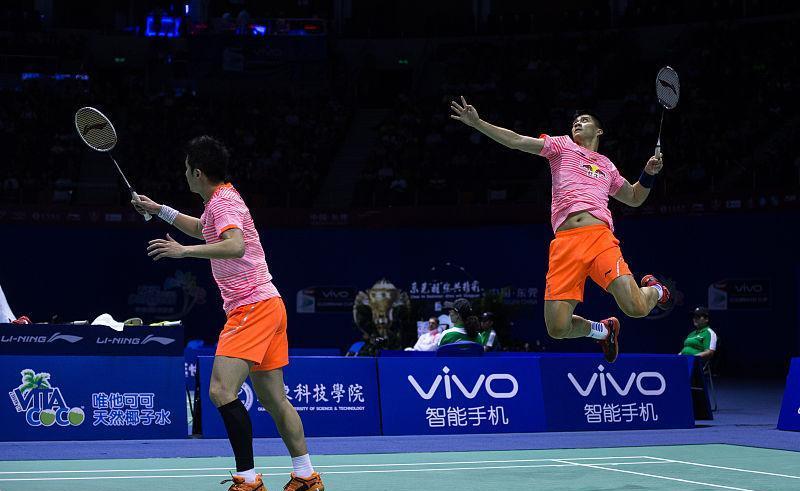 不懂这四点怎么才能练好高远球,为啥打高远球总出界