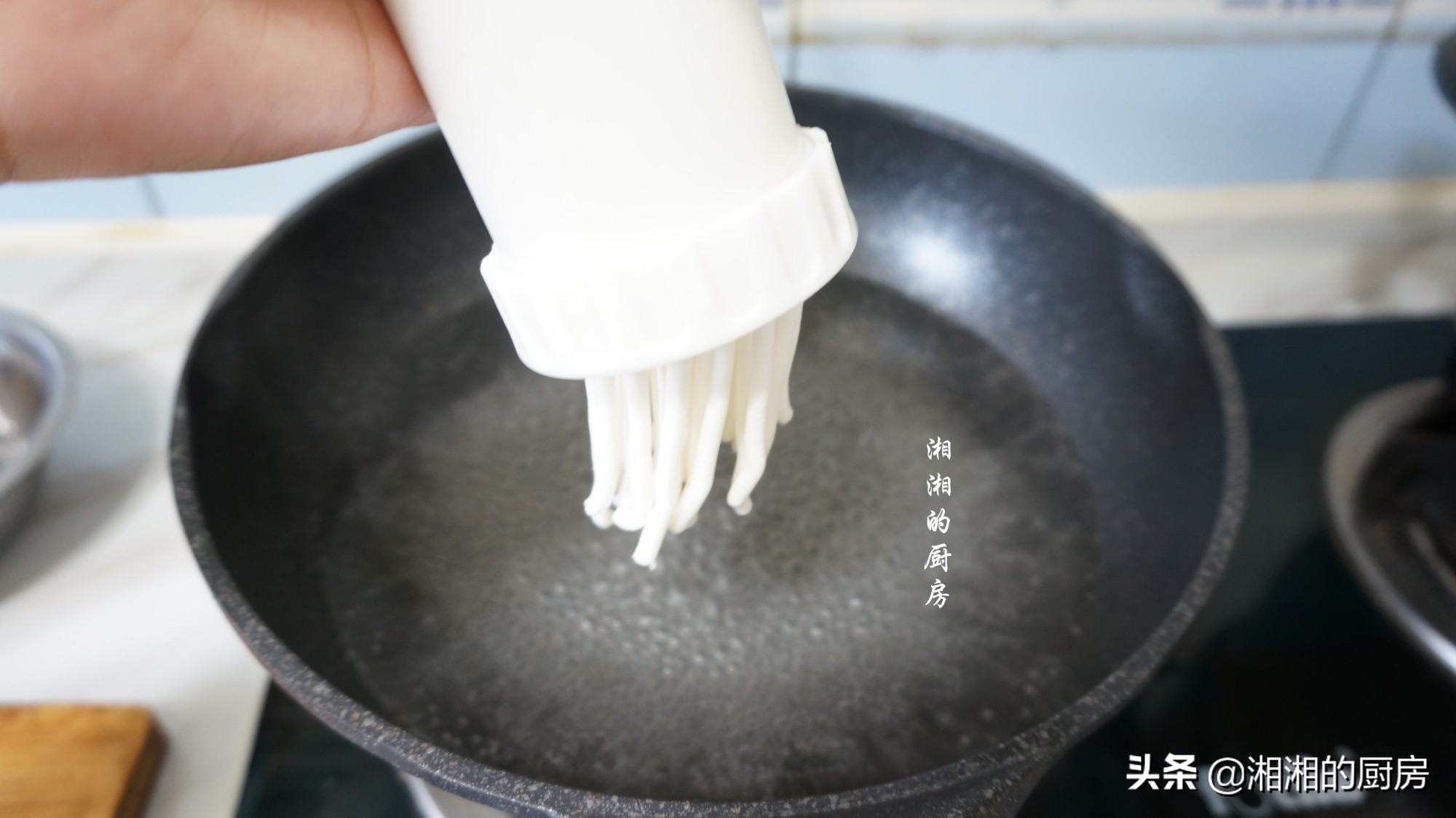 家庭版湖南米粉怎么煮,湖南米粉正宗的做法在哪里