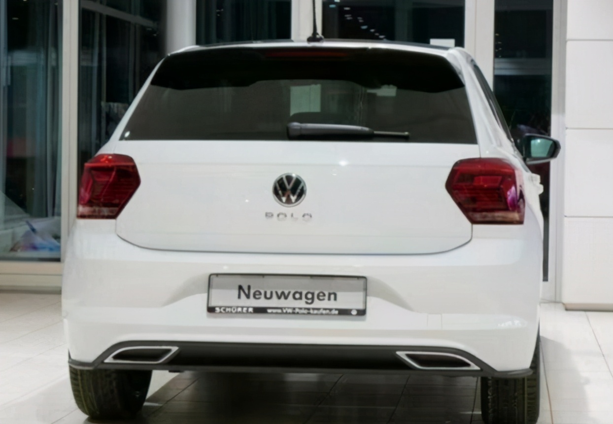 大众polo2022款图片及报价自动挡,2022款poloplus手动纵情乐活版