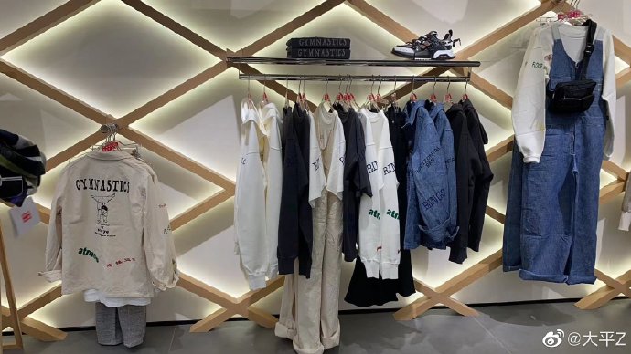 李宁的外套一般多少钱一件,李宁日本专卖