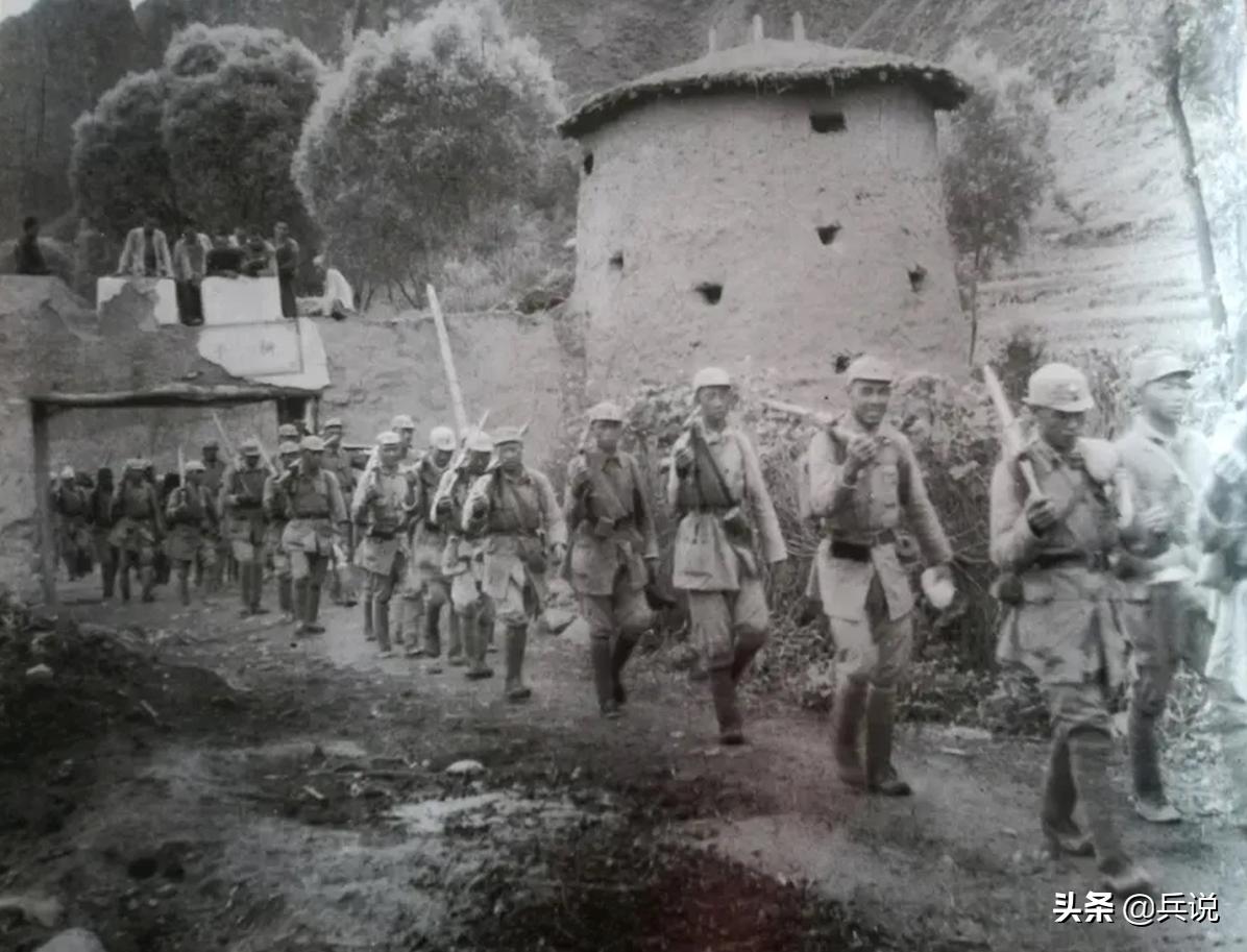 日军深夜偷袭，*伯承刘**和陈赓险遭不测，5名警卫员壮烈牺牲