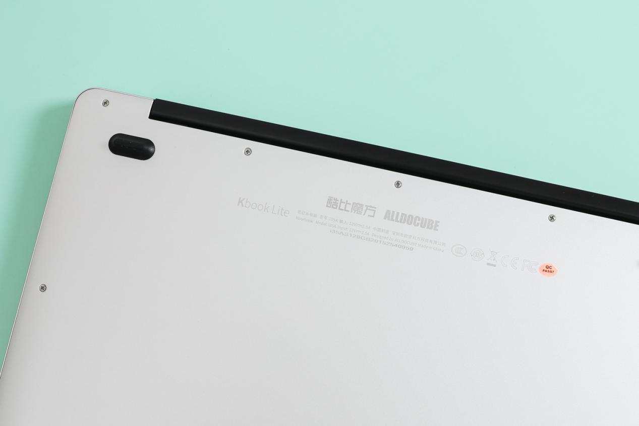 网课不翻车！把手里的iPad砸了吧，千元级3K分辨率笔记本不香？