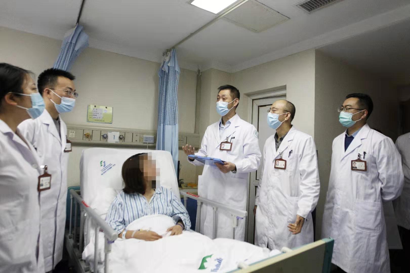 最新乳房再造,缩乳房手术成功案例