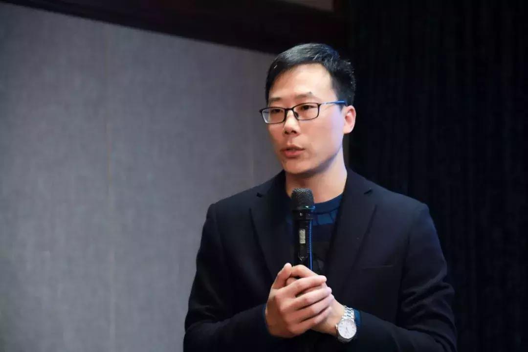 走进亮美嘉，感受光魅力